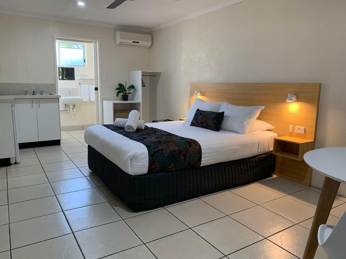 Tin Can Bay Motel Εξωτερικό φωτογραφία